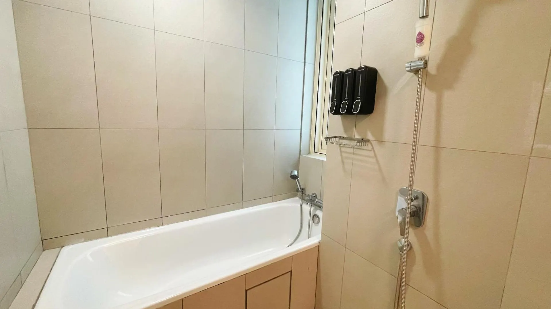 Legoland-3Min Walk-Afiniti Medini 2Br With Bathtub -9Pax-Mini Playground Apartment Johor Bahru 0*,  Malaysia